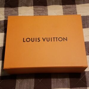 Louis Vuitton box